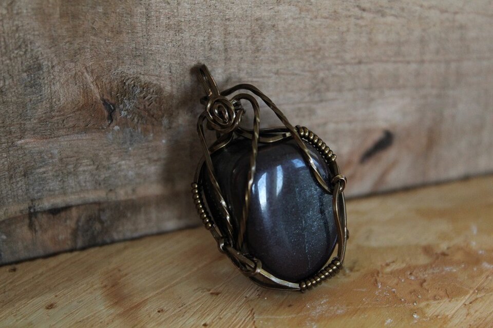 アンセストラライト　祖先の霊を癒す石 <Ra-432>