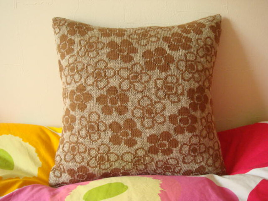 anemon柄リネンクッションカバー*マロン*40cmX40cm