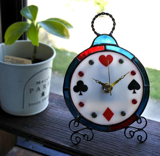掛け時計　置き時計　掛置兼用　イタリア製陶器　ハンドメイド　ディズニー　アリス