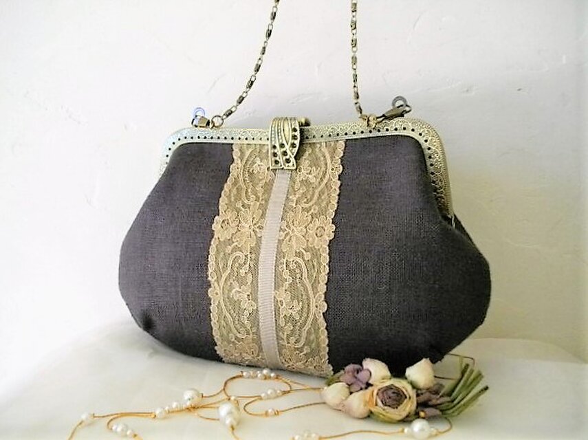 アンティークレース＆パープルリネンがま口バッグリーフ