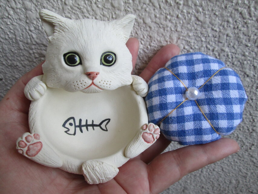 猫のピンクッション（小物入れ）②