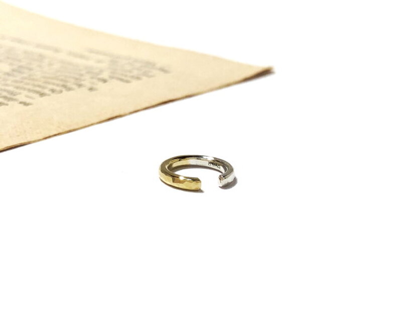 シルバー & 真鍮 ◇ 槌目・鏡面 ◇ シンプルコンビ・イヤーカフ