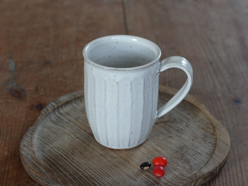 白釉ビアジョッキ（面）