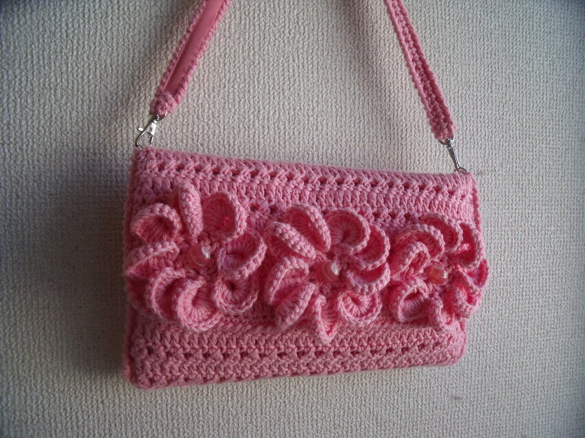 花モチーフ付のバッグ