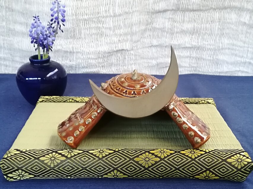 五月人形 ＜兜＞