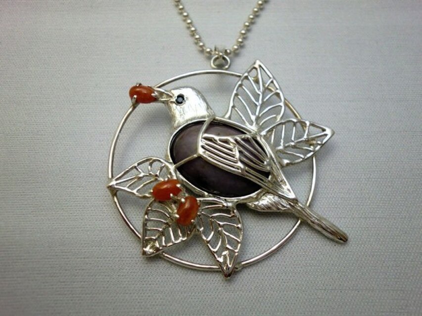 ヤマガラ　ペンダント