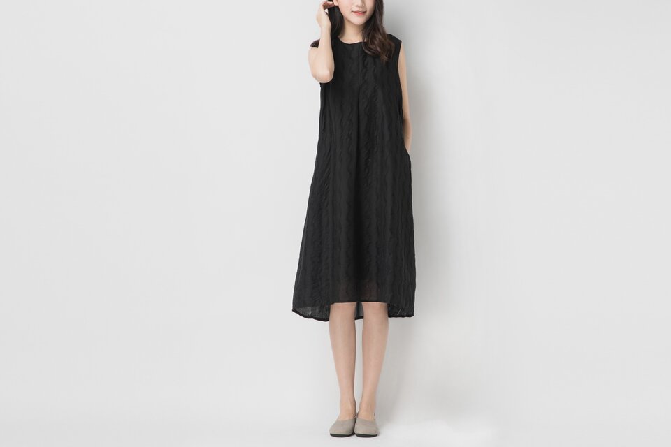 前重ねギャザーノースリーブワンピース ♪Black♪