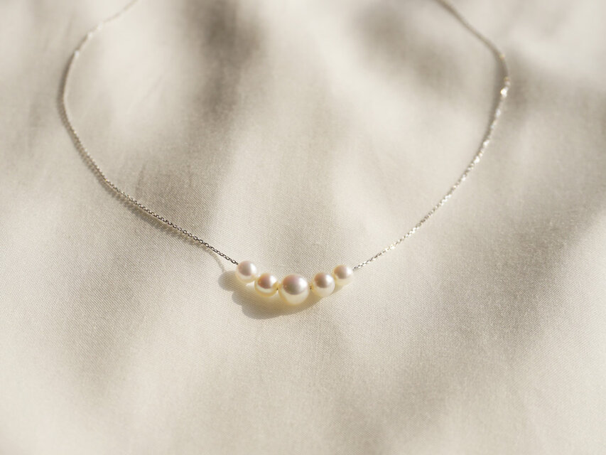 ベビーパール5連ネックレス K18WG