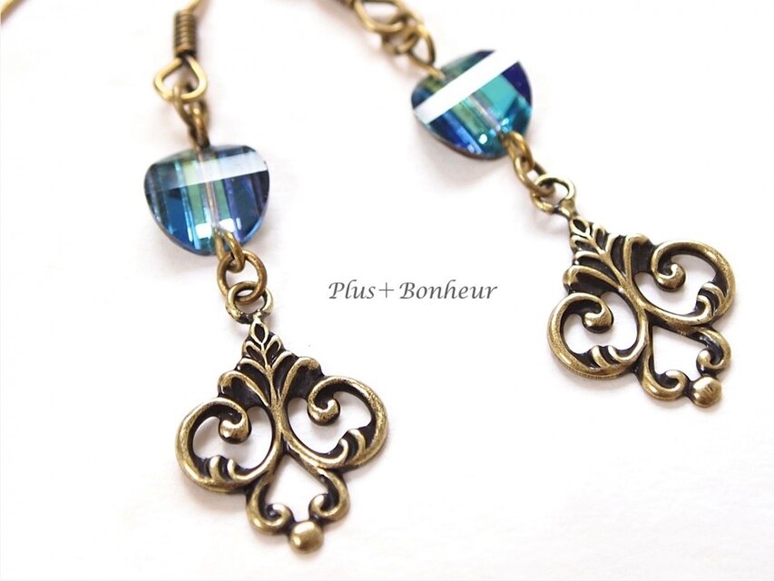 SOLD　OUT◆ヴィンテージ☆スワロフスキーのピアス