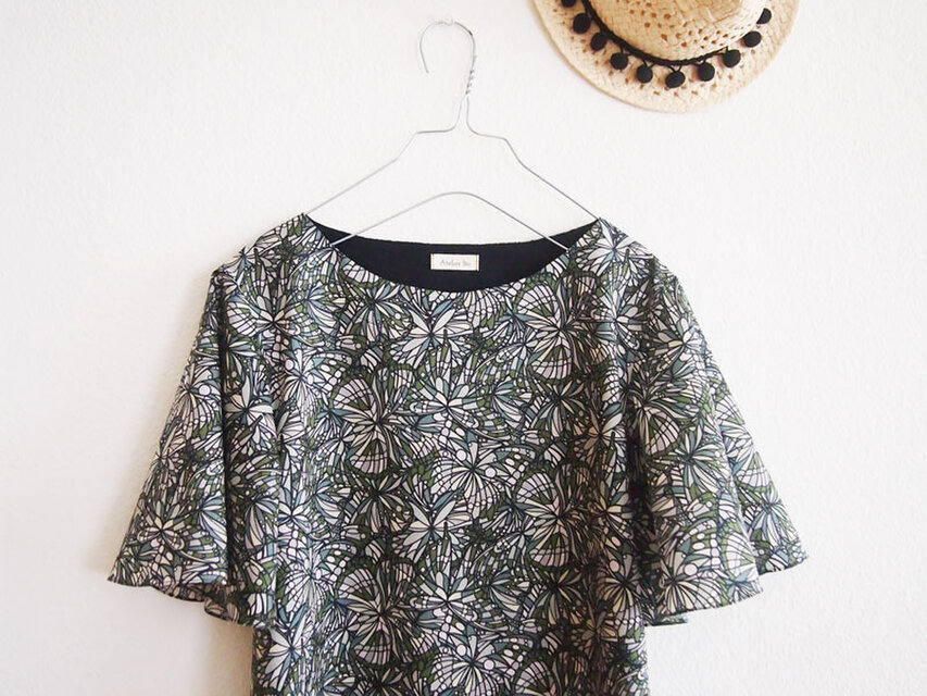 Liberty: Jewel　華奢見えフリルブラウス