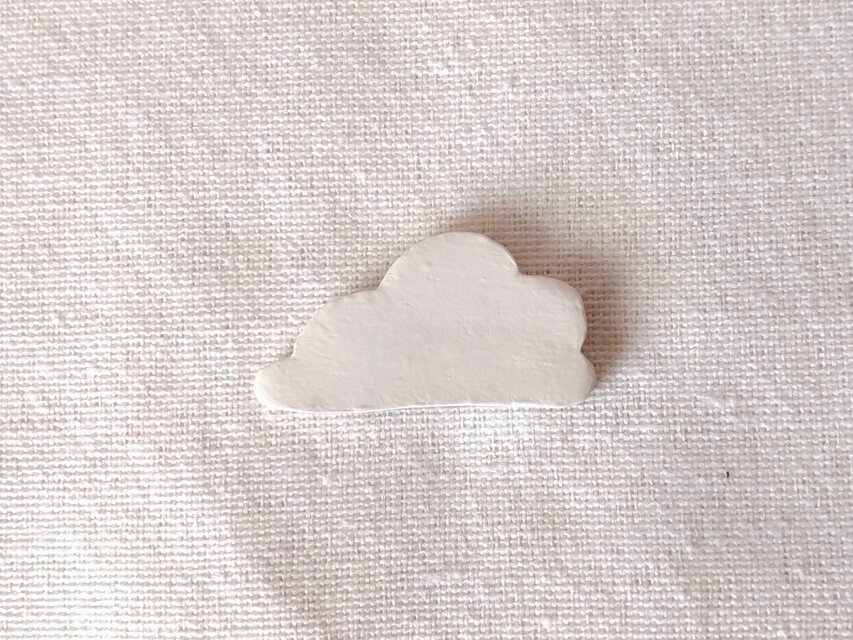 もくもく雲のブローチ
