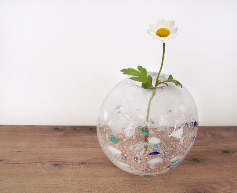 一輪挿し（Snow ball & blue）