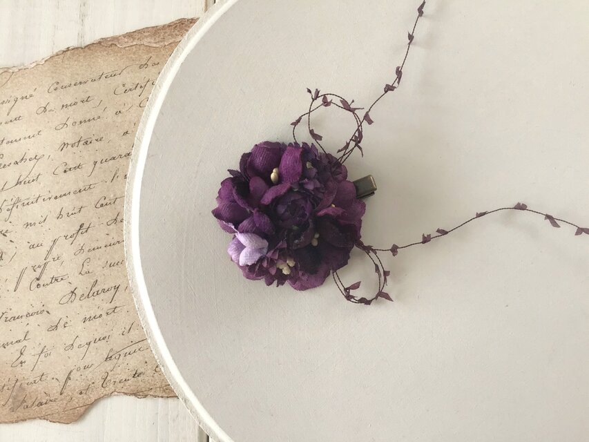 染め花のミニクリップ(濃パープル)