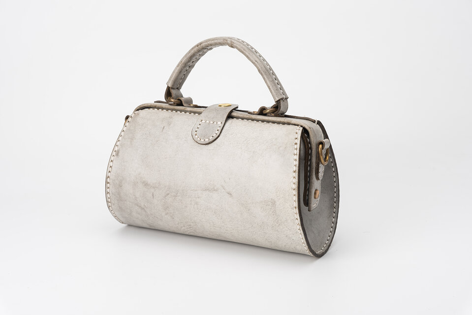 【切線派】新商品キャンペーン中！がま口 本革手作りのレザーショルダーバッグ 総手縫い 手持ち 肩掛け 2WAY 鞄