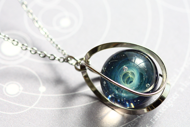 ガラスのorbit宇宙ネックレス〈軌道〉【B0223】