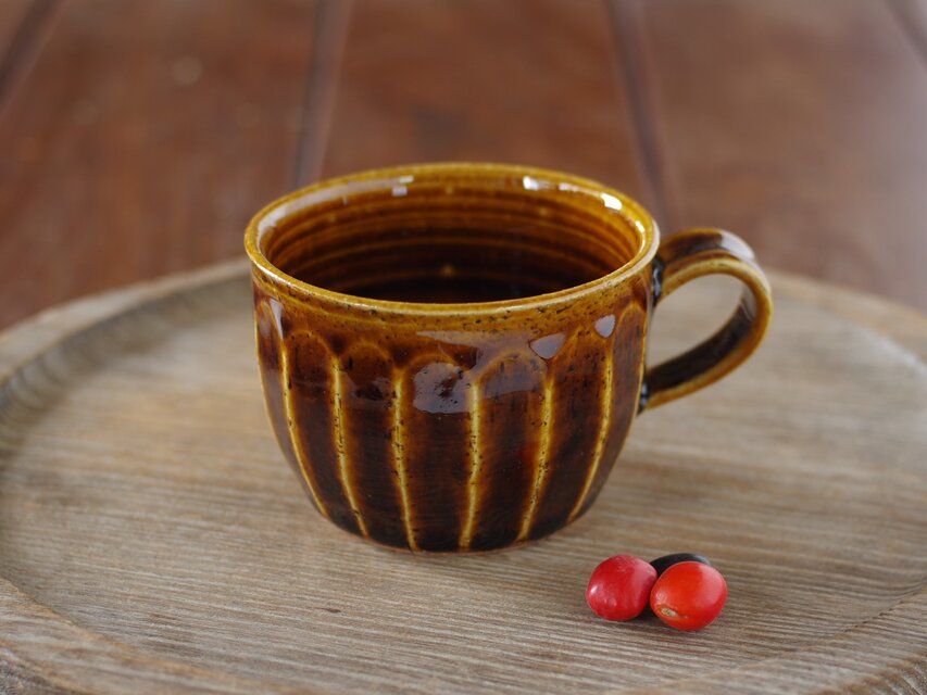 飴釉コーヒーカップ（面）