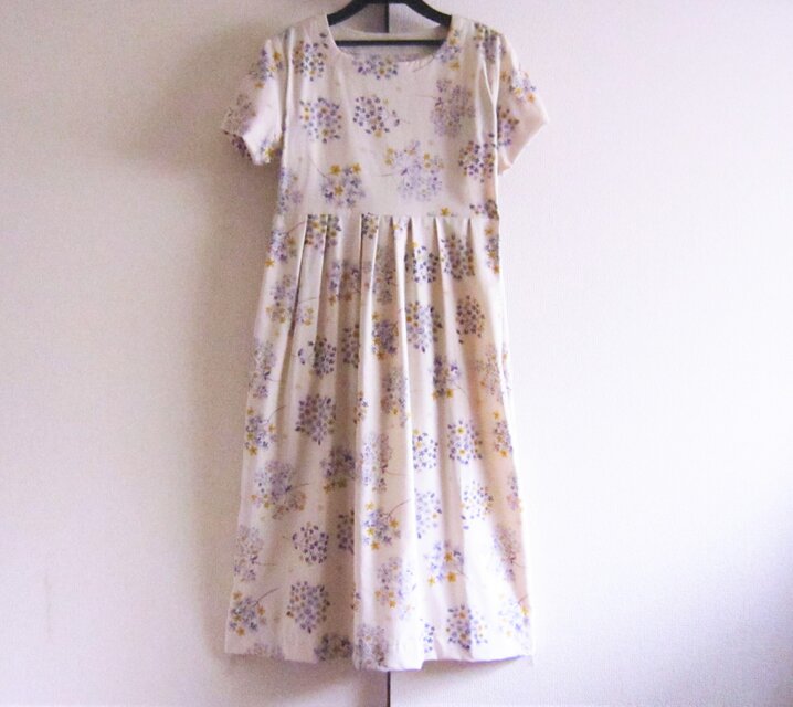 花のワンピース８１