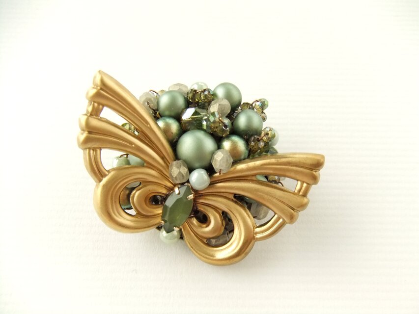 Brooch　蝶　ビジュー（K0794)