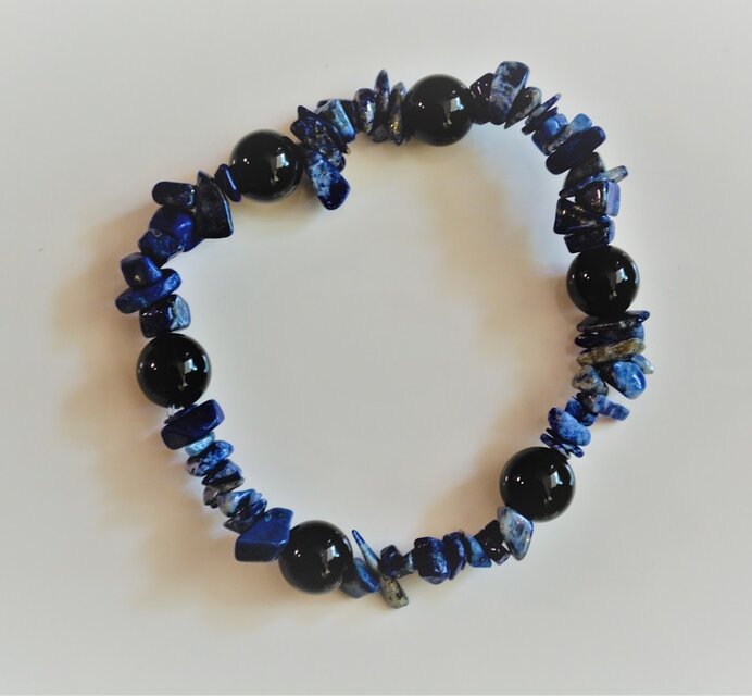 ●天然石ラピスラズリとオニキスのブレスレット★