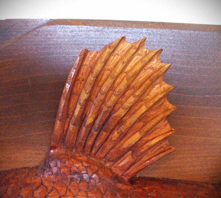 シーラカンス　ハンドメイド ☆シーラカンスの幼魚☆木彫りレリーフ☆ | iichi 日々の暮らし