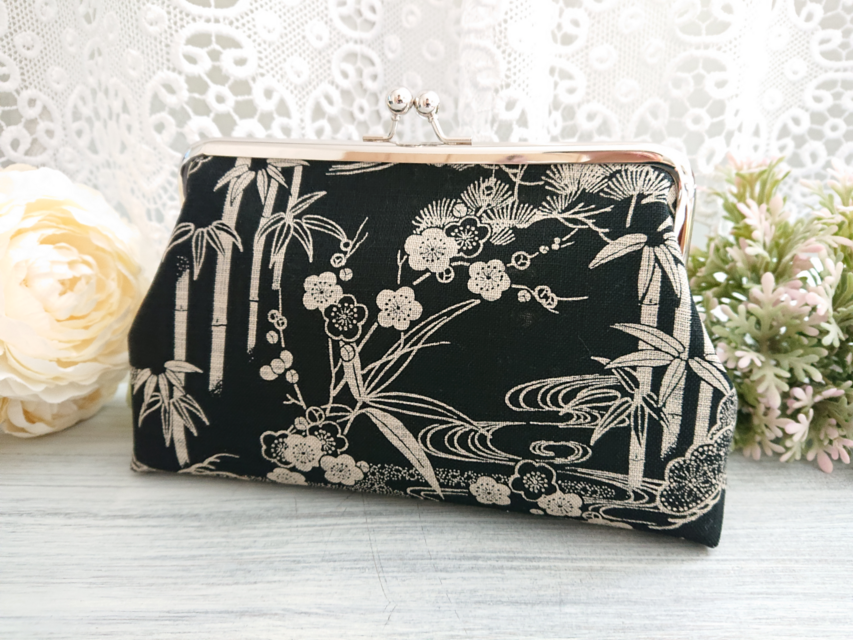 ◆【売り切れ】【再販8】松竹梅が縁起のいい和柄がま口ポーチ*モノトーン和柄和服着物浴衣日本がま口バッグ