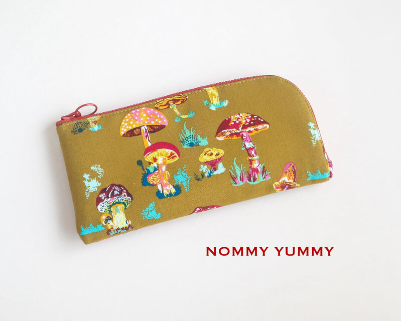 L字ファスナー長財布   カラフルなキノコ  ＊340＊