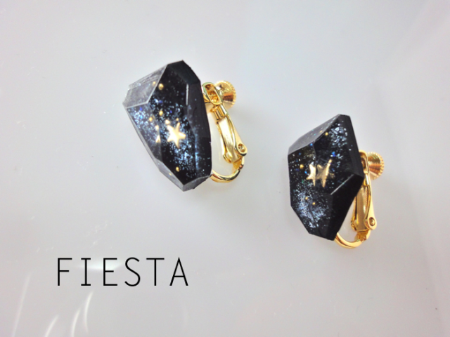 星空のかけらのイヤリング 宇宙