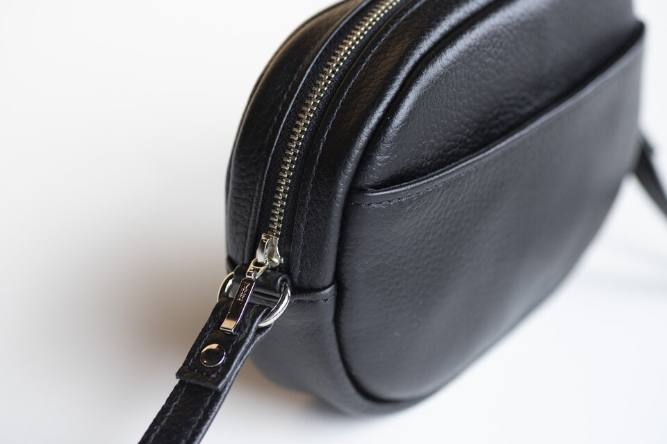 本革ハンドメイド　ショルダーバッグ　フルオーダー専用 オーダーメイド ショルダーバッグ | A LEATHER FACTORY - 群馬県