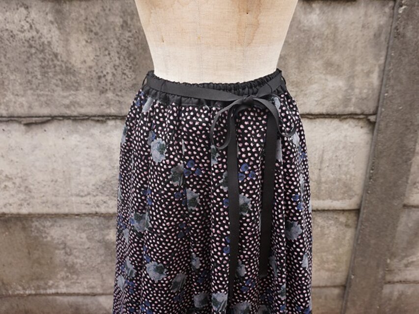 リバティ・コーデュロイ＊タックフレアスカート | iichi 日々の