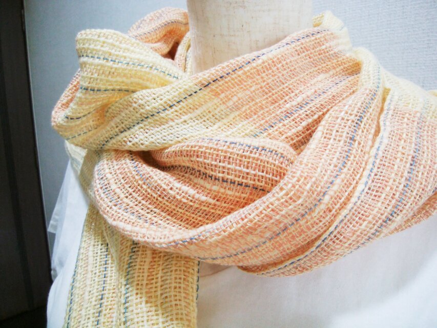 手織りストール（ピンク×きいろ）