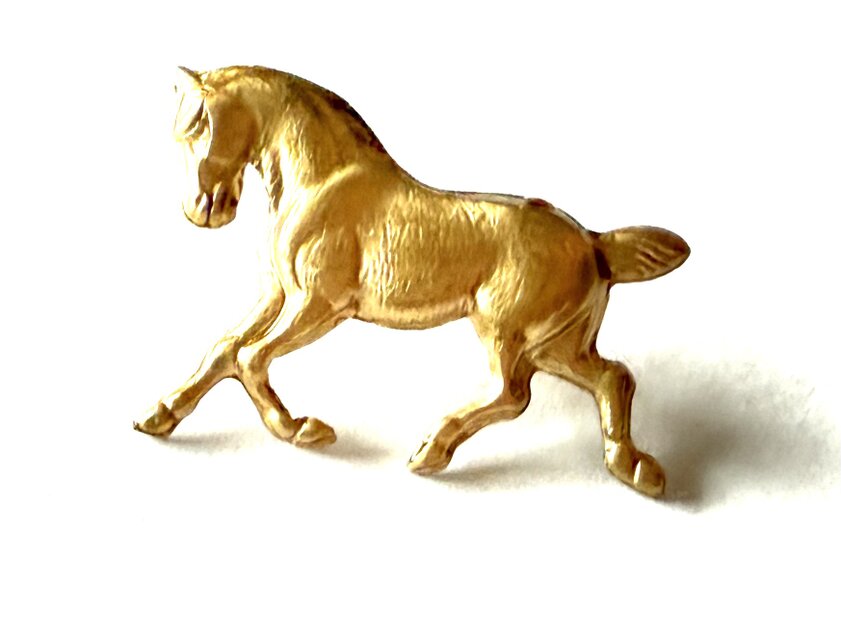 英国製　馬ブローチ　ビンテージ品 ビンテージ 馬（約34㎜）真鍮 ピンブローチ】ゴールドカラー