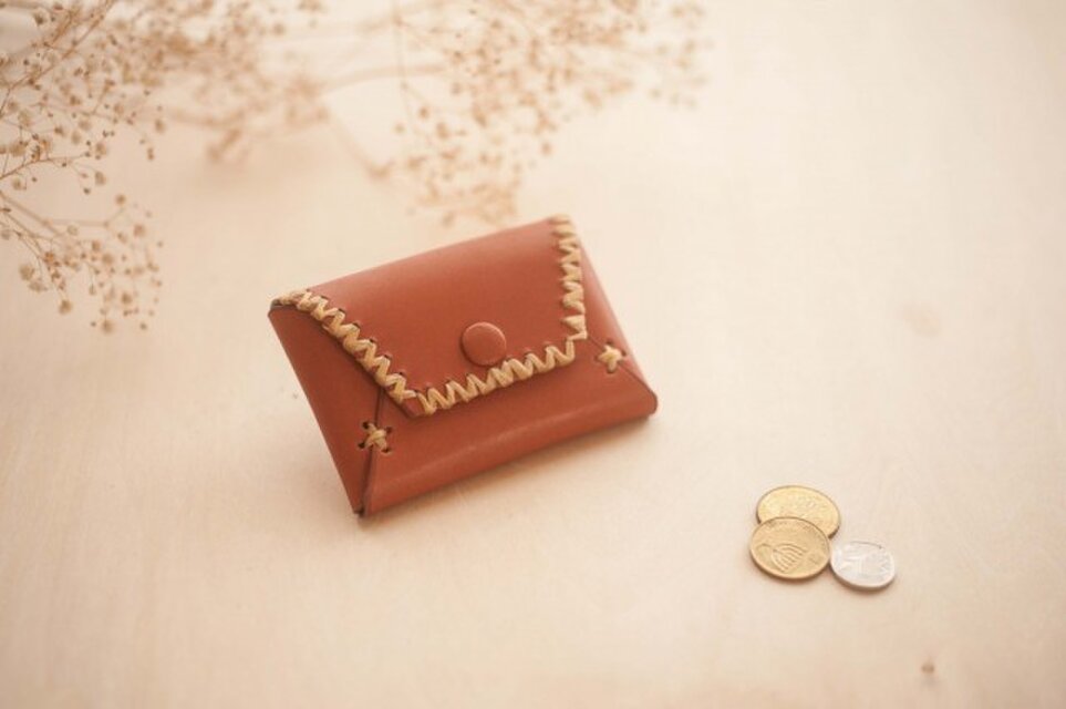 [カードも小銭も入る]　本革コインケース
