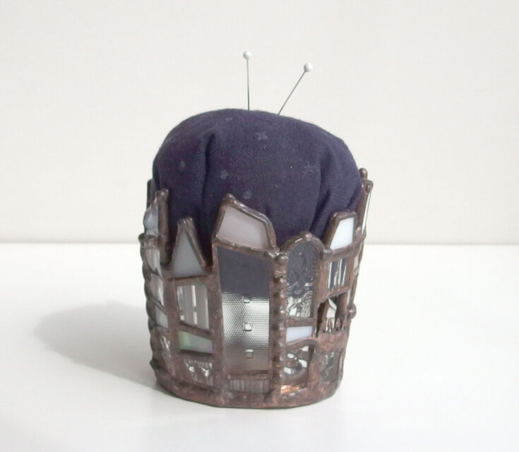 お針子の町　白