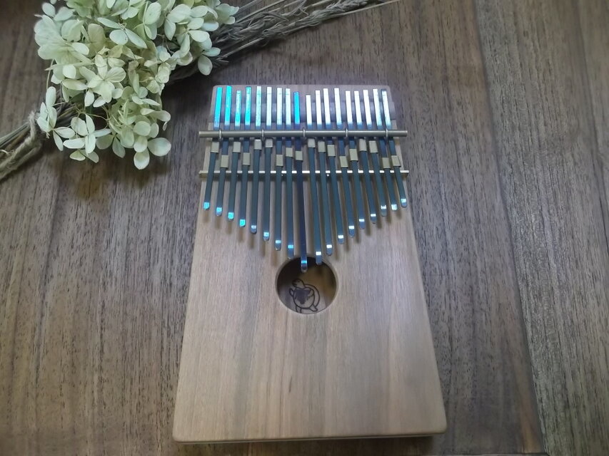 カリンバ（中）サクラ 18keys