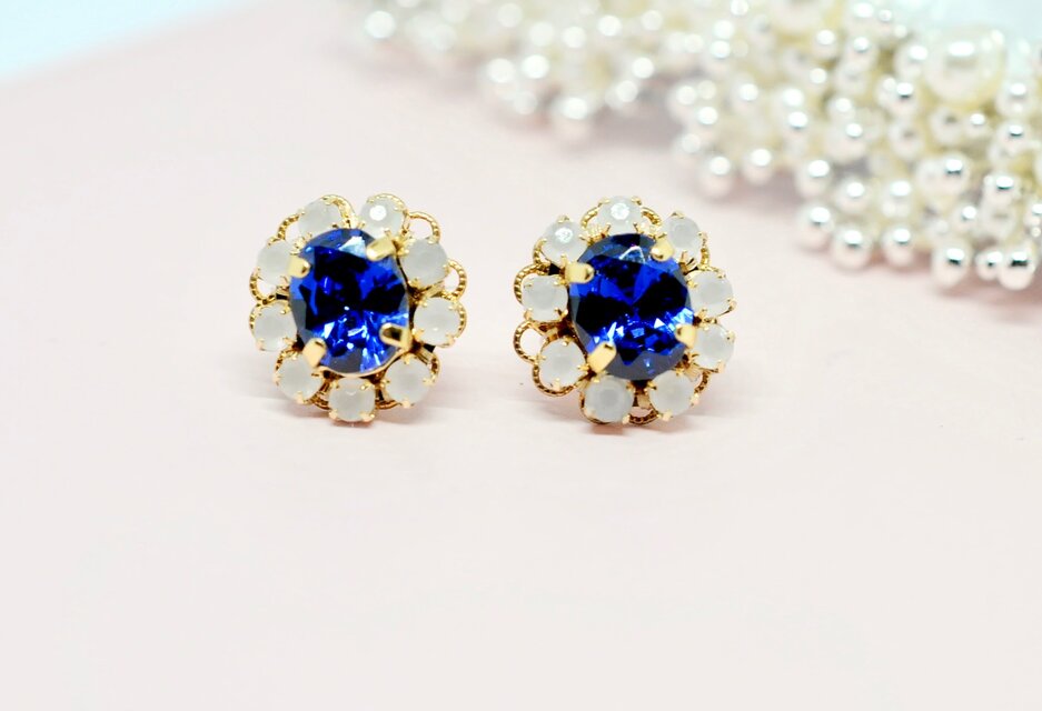 A級ジルコニア フラワーピアス クラシックサファイア