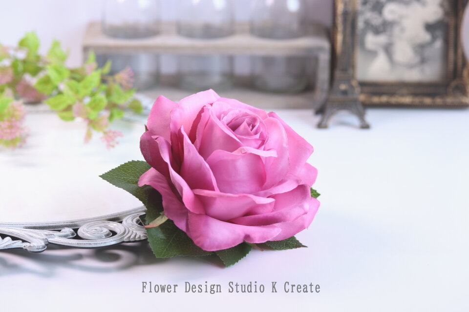 赤ベビーピンクバラ柄 オフ白フレコ フラメンコ 衣装