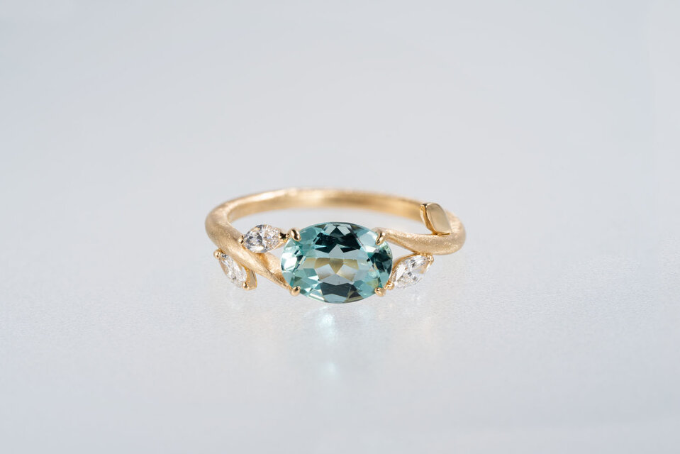Gena アクアマリンとダイヤモンド 蔦のリング