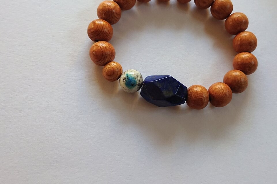 ◆mさまご予約品　*ラピスラズリとK2アズライトの屋久杉ブレスレット