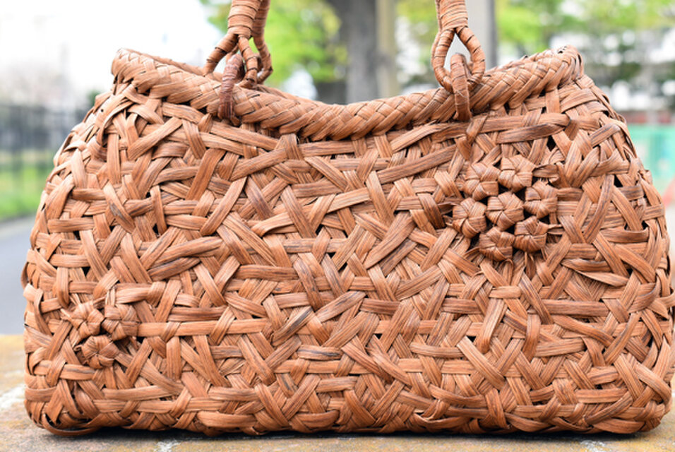 山葡萄(やまぶどう)籠バッグ | 六角花束嵌入乱れ編み | 中布と内