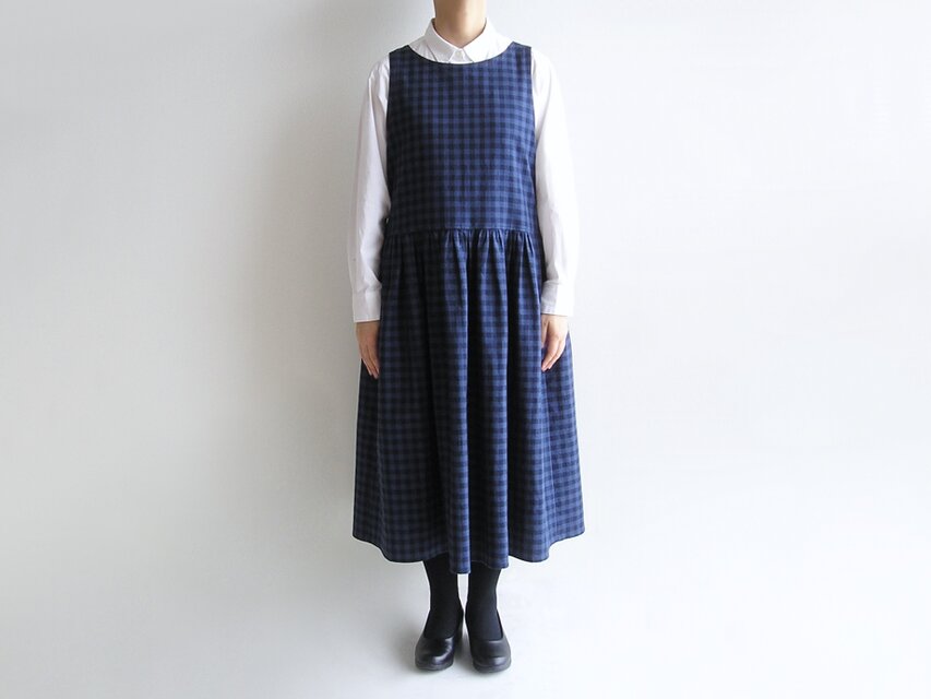 送料無料＊播州織コットン＊たっぷりギャザーのエプロンドレス（オックスフォード生地・紺×青チェック）