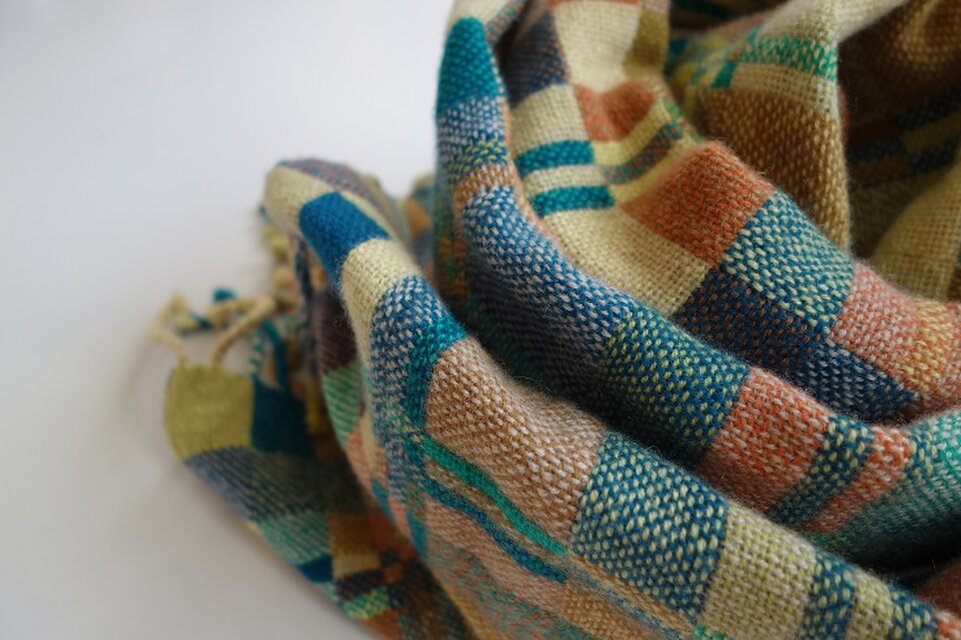 手織りカシミアストール・・森へ