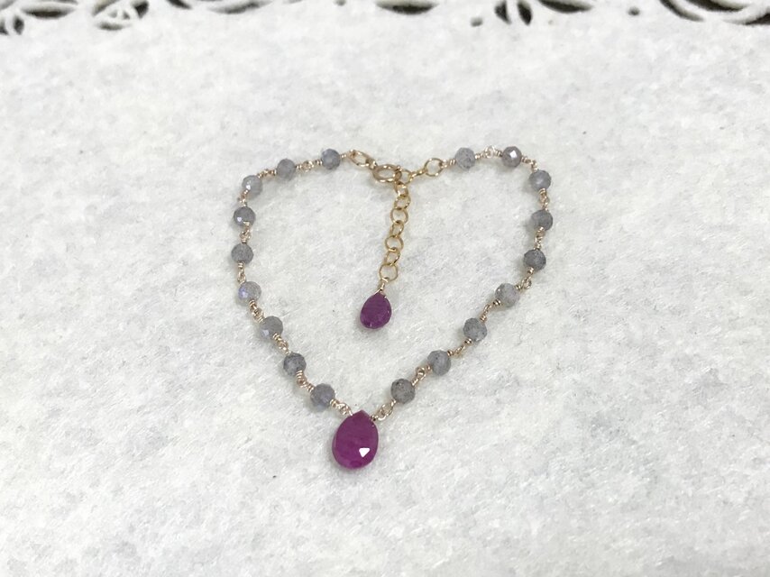 【y様ご注文品】インド産ルビー・ラブラドライトのブレスレット