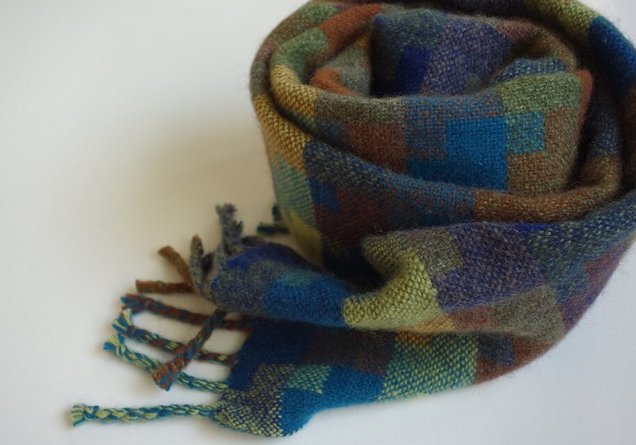 手織りカシミアマフラー・・針葉樹