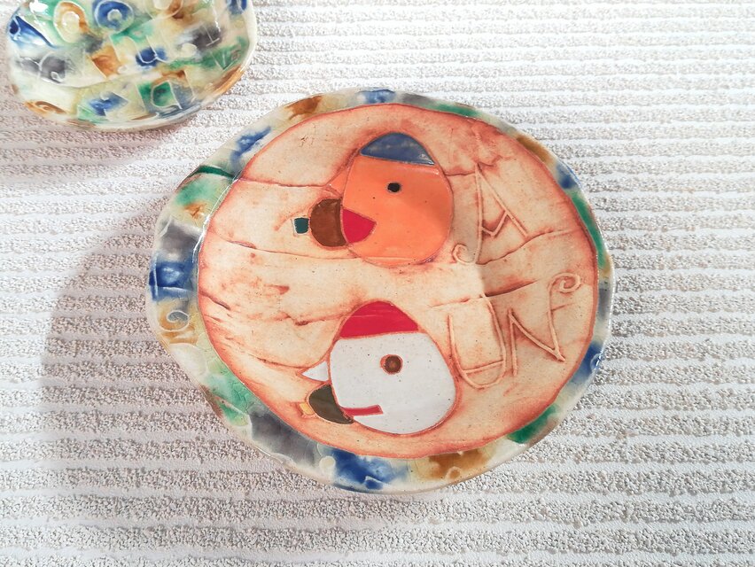 明るく、楽しく、美味しく！取り皿３