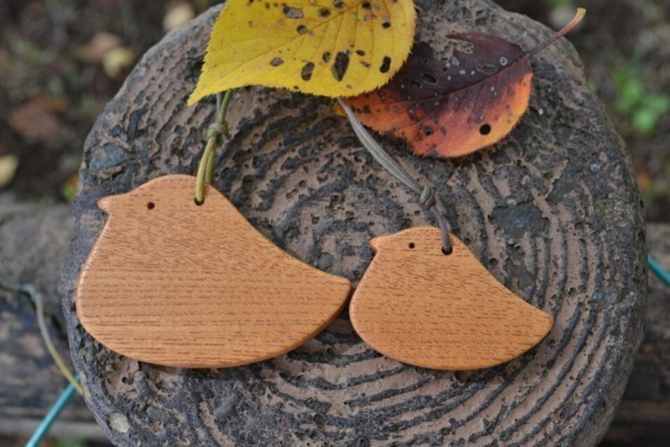 ヒヨコの親子ペンダント♪ 極上ケヤキ版