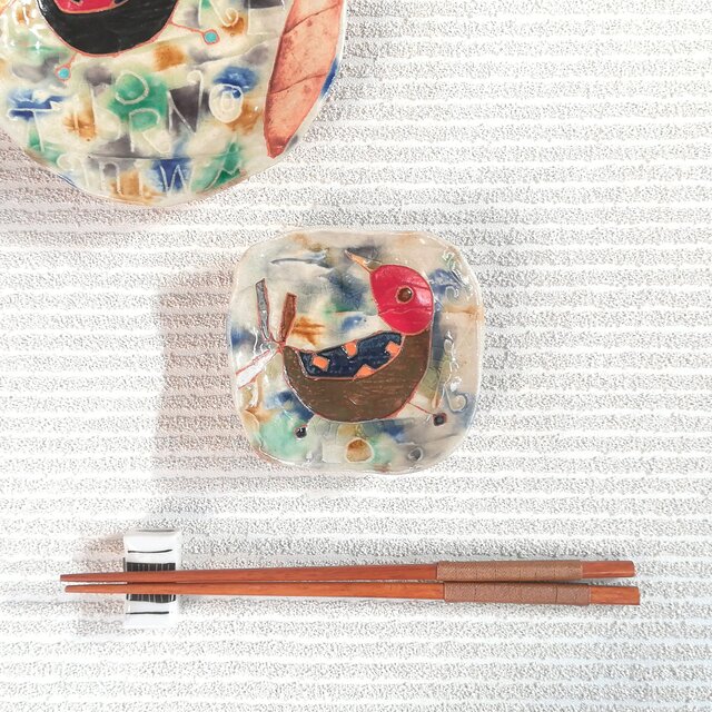 明るく、楽しく、美味しく！〈角小皿６〉