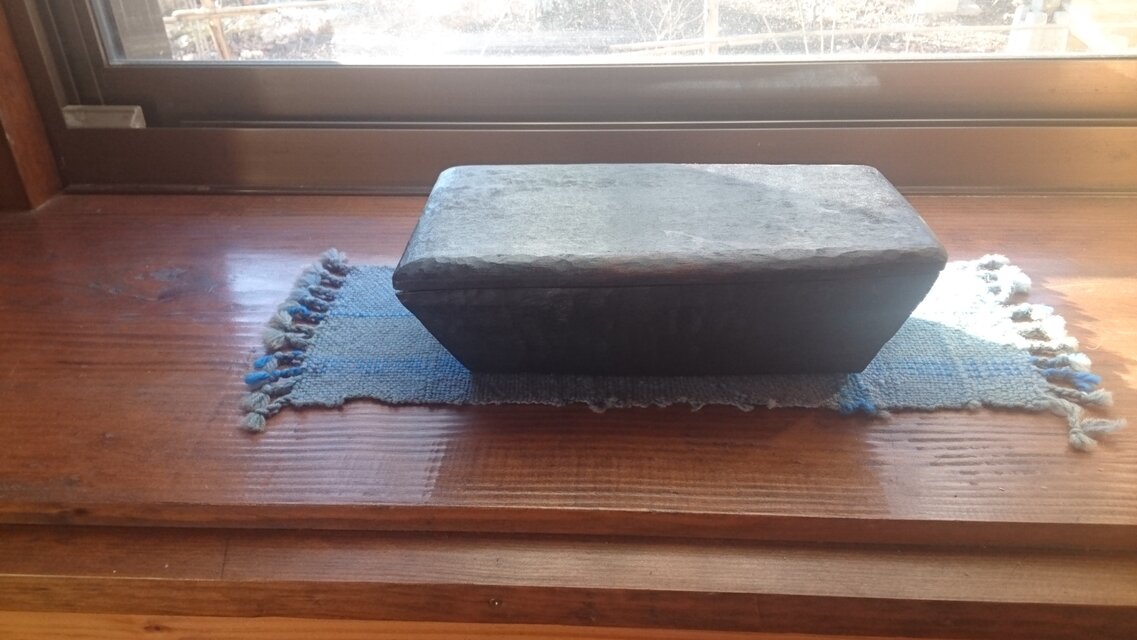 小物入れ(黒漆仕上げ)