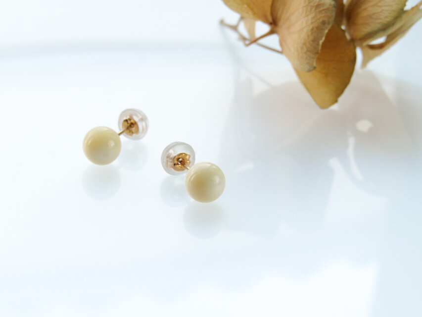 ⁡<<期間限定31%off>>【再製作】k10✼Makkoh 6mm pierced earrings 92067