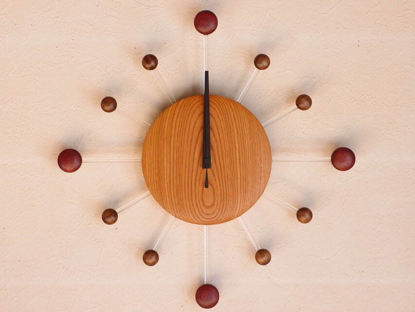 無垢の木の電波掛け時計　けやき　００７４