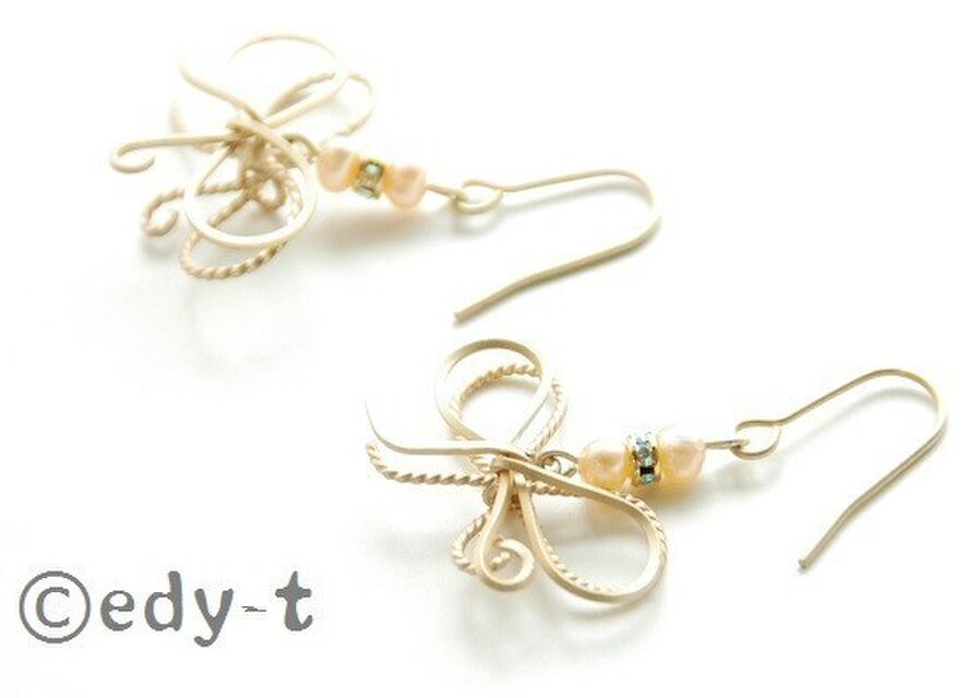 edy-t■マットゴールドリボンピアス☆